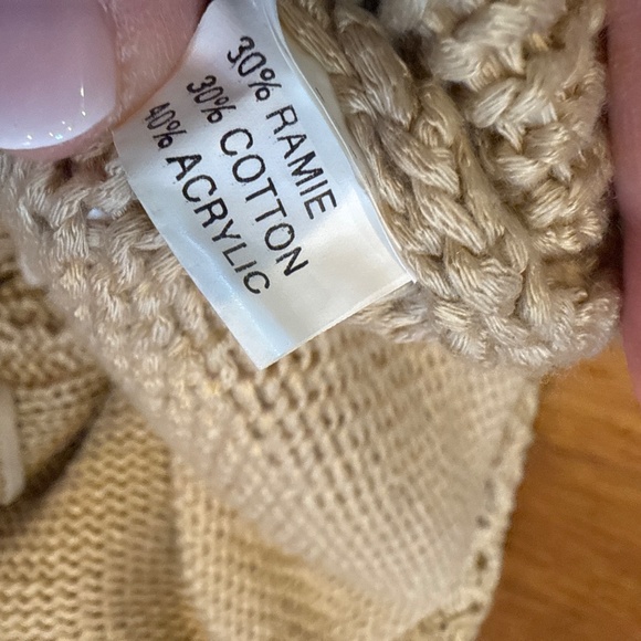 Vintage bell sleeve top - Picture 6 of 6